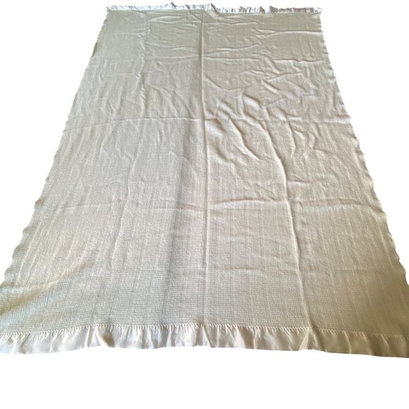 Vintage Faribo Twin Blanket 65x90 Cream Waffle Weave Wool Blend Satin Trim USA - Picture 2 of 10